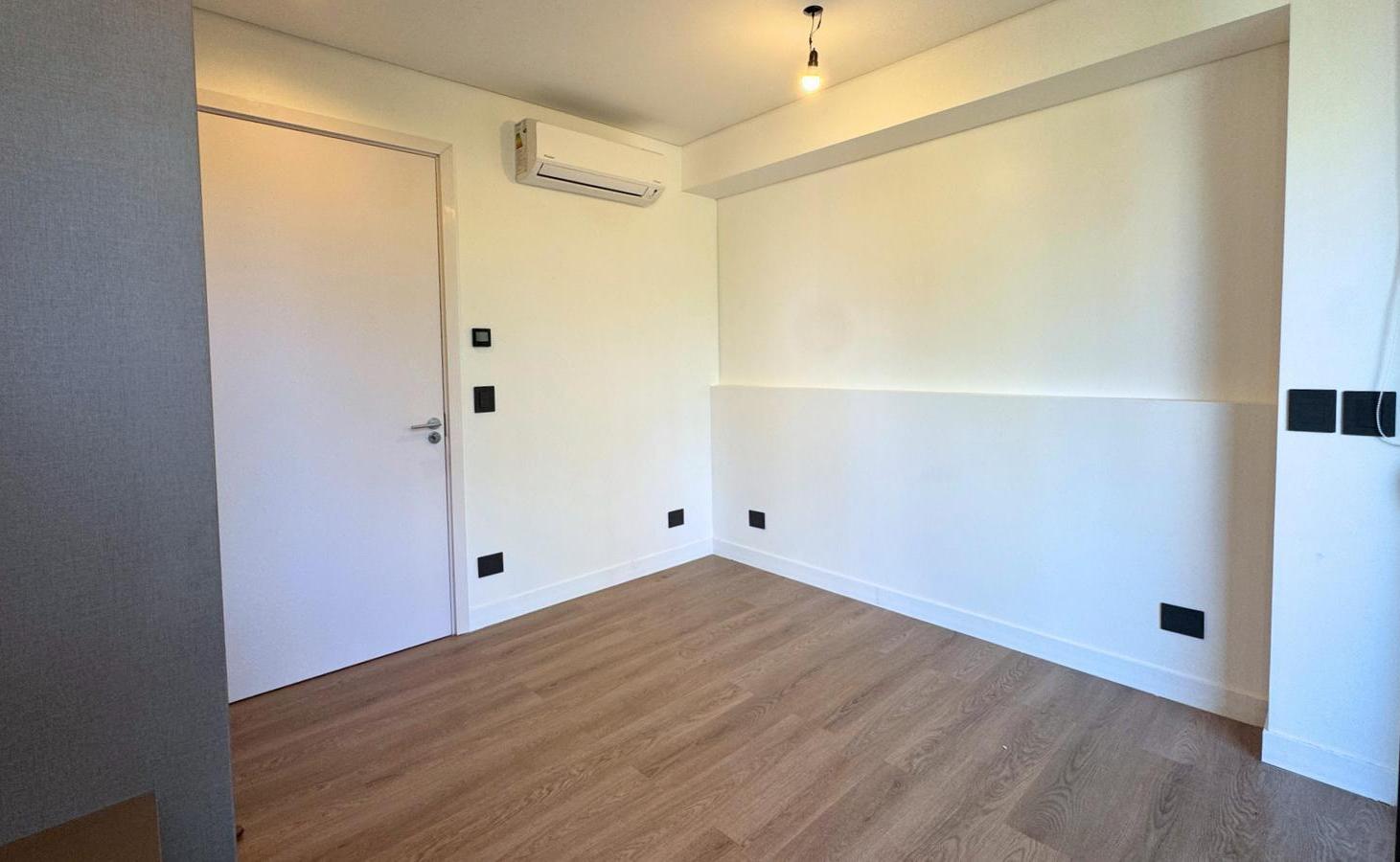 Foto de Departamento Dos Ambientes a Estrenar con Balcon y Cochera en Torre, imagen 5
