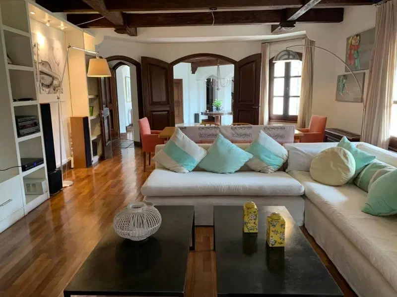 Espectacular casa en Cul de sac 3