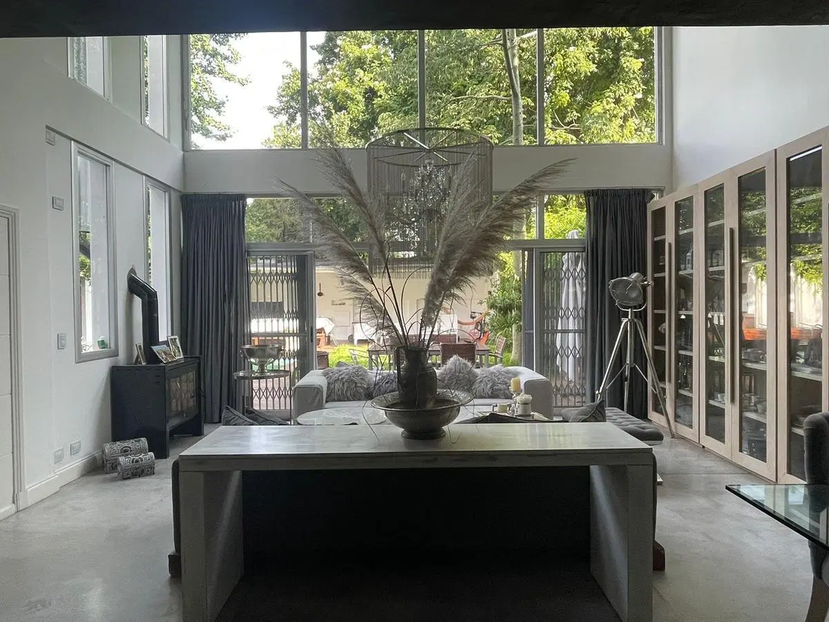 Casa - La Lucila-Vias/Maipu 3