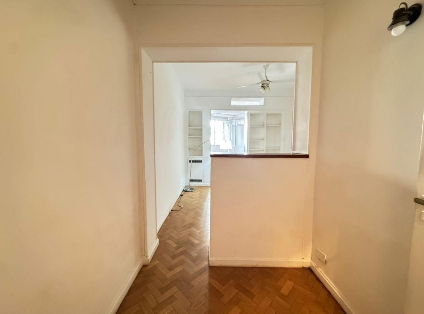 Lindisimo dos ambientes con muebles en Recoleta