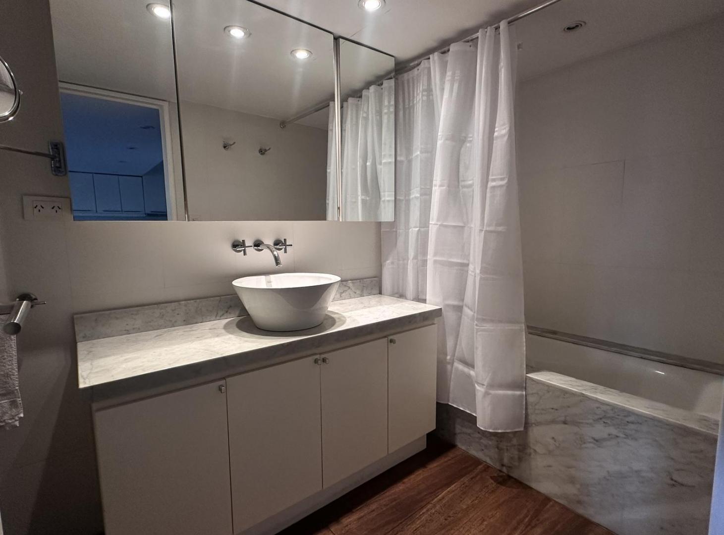 Foto de Impecable loft con entrepiso, 1 dormitorio (posibilidad realizar 2do), imagen 5