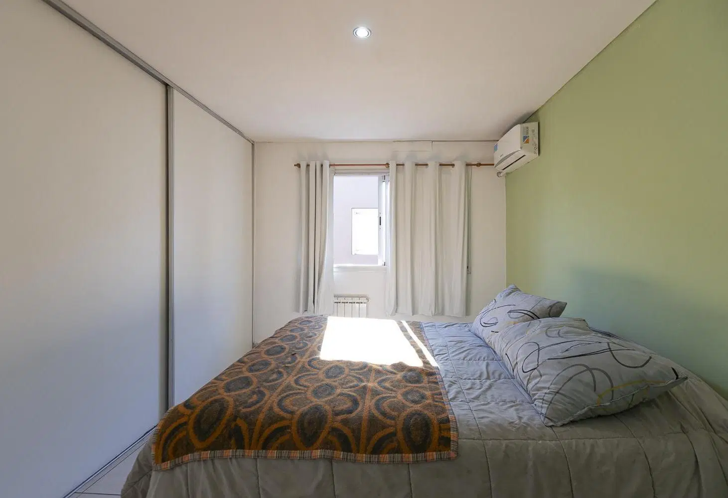 Dúplex 3 Ambientes en Complejo Cerrado en Adrogué | Cochera, Parrilla y Radiadores 8