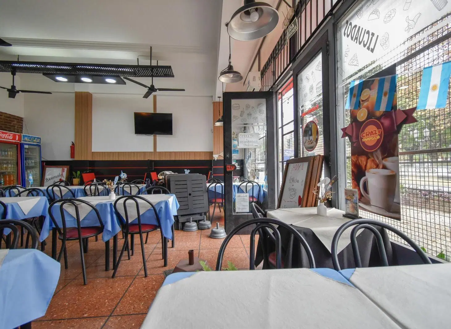 Local en Alquiler sobre Av. Espora a metros de Clínica Espora – Ideal Gastronomía o Corporativo 4