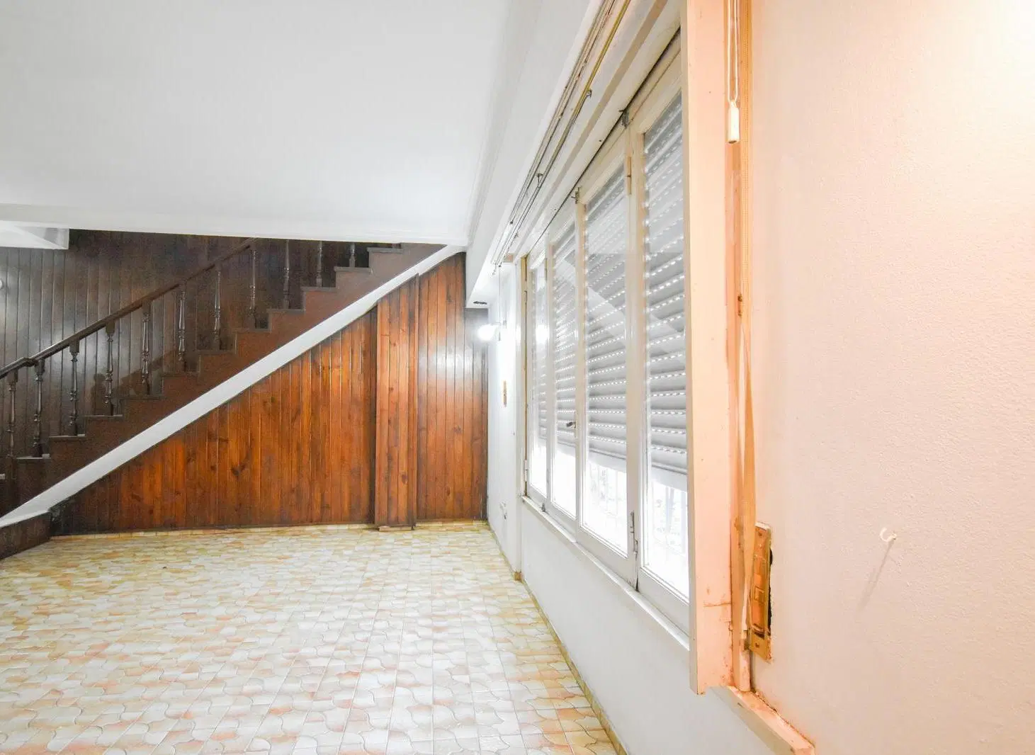 Casa En Venta En Esquina 3 Ambientes Con Patio, Cochera Y Playroom - José Mármol 5