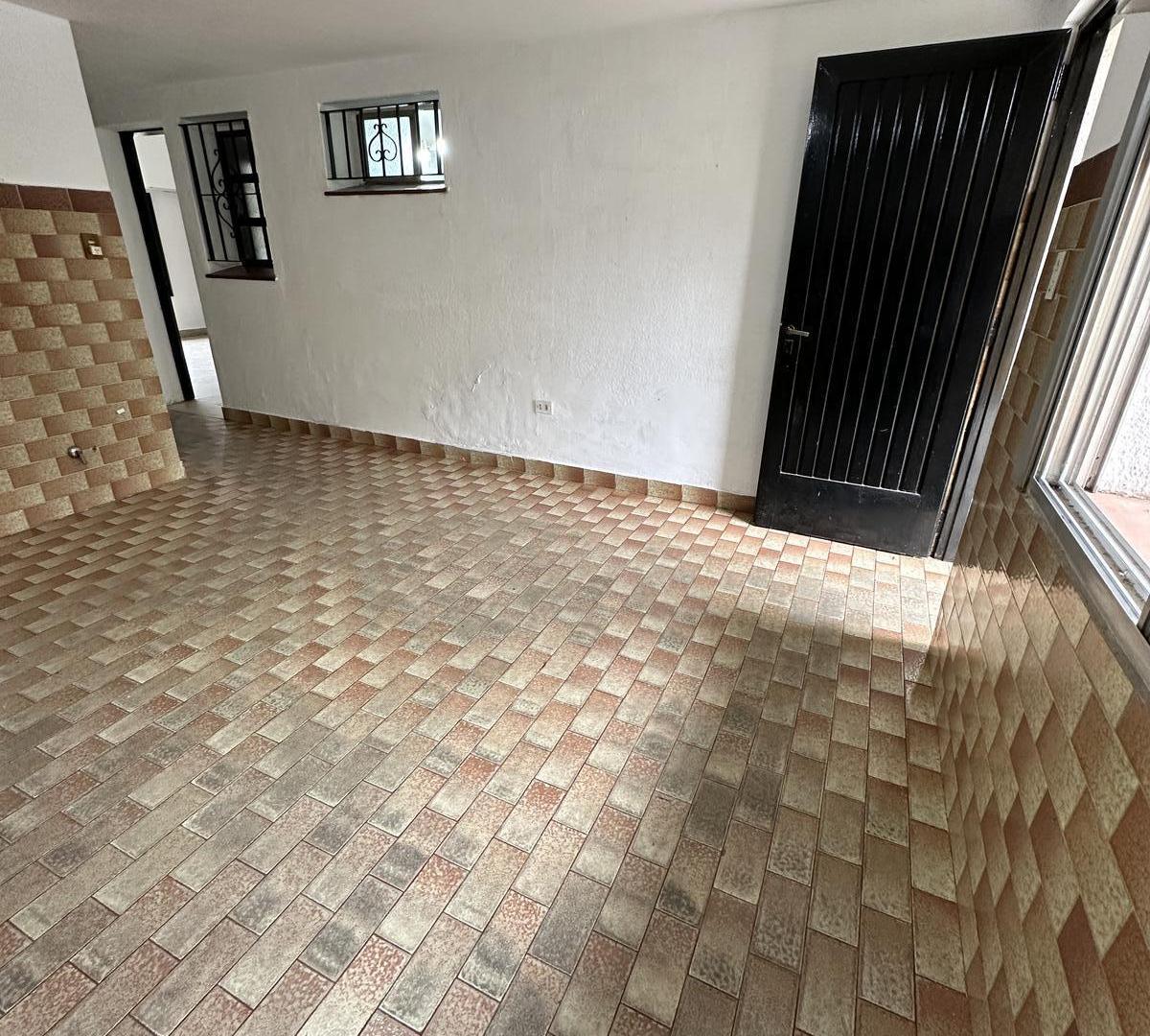 Foto de Casa en alquiler, fondo libre!, imagen 5