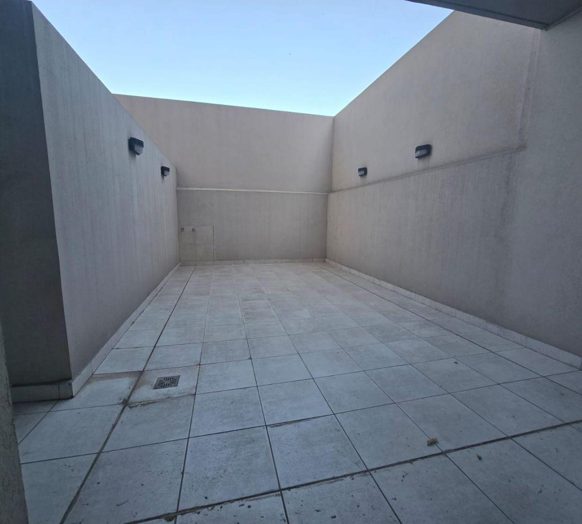 Foto de VILLA DEL PARQUE MONOAMBIENTE DIVISIBLE CON PATIO, imagen 5