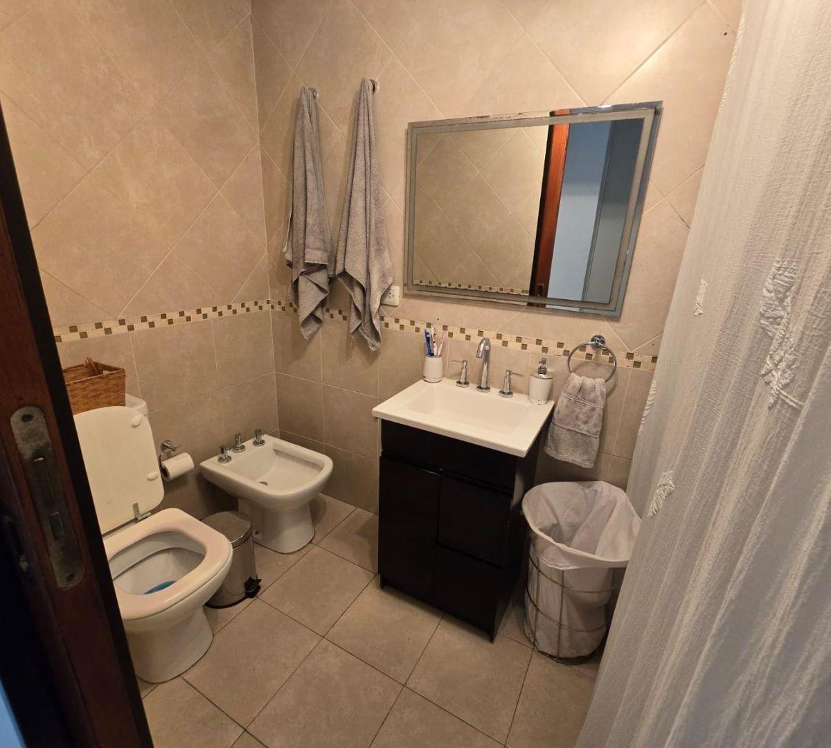 Casa en Venta 5 Ambientes Sobre Lote de 43 m de Fondo 4