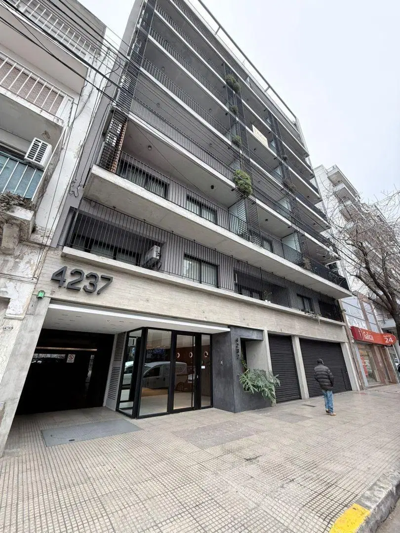 MONOAMBIENTE EN VILLA DEVOTO 3