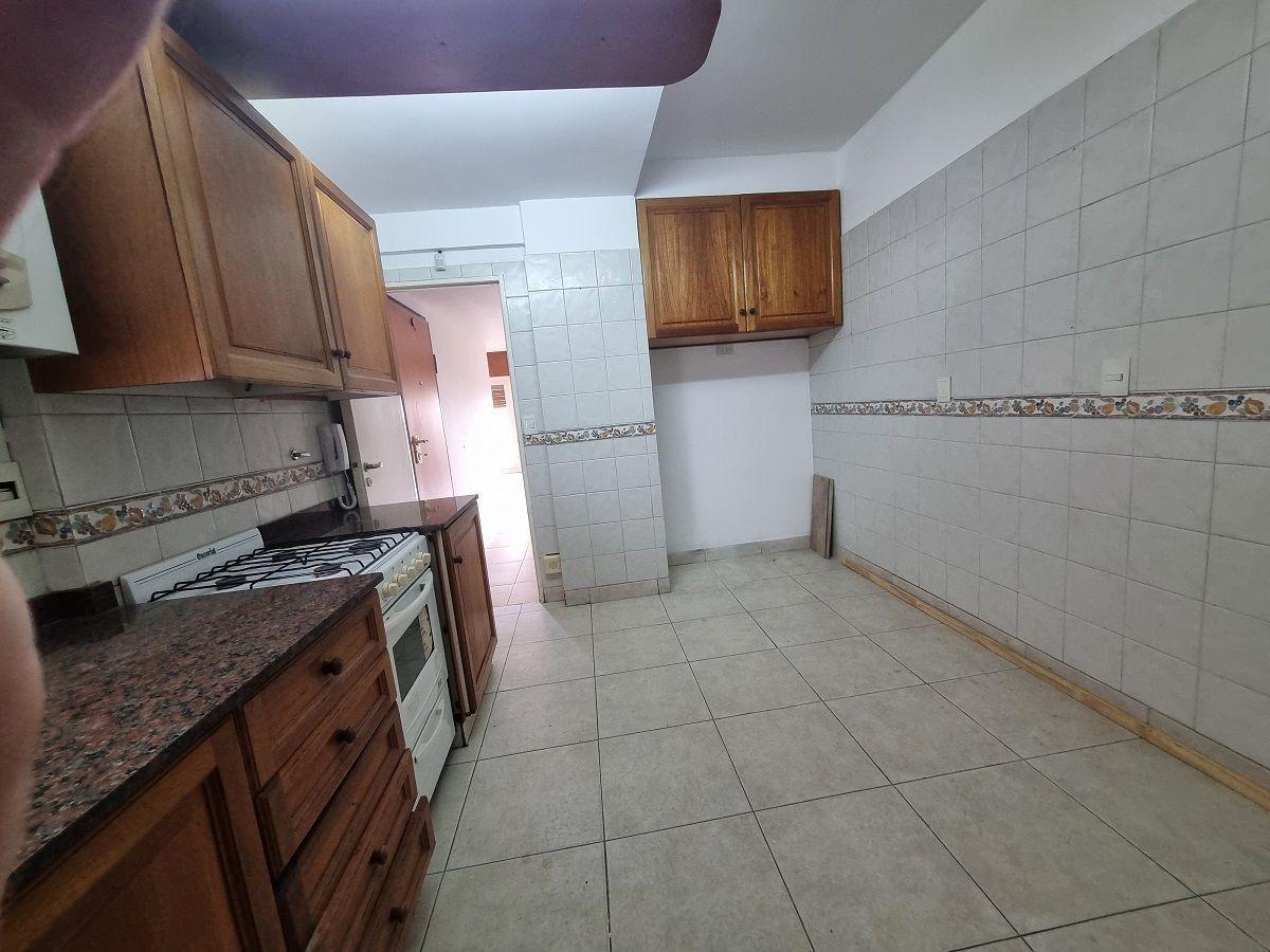 Foto de VENTA DEPTO 4 AMBIENTES VENTA VILLA DEVOTO DE 133M2, imagen 2