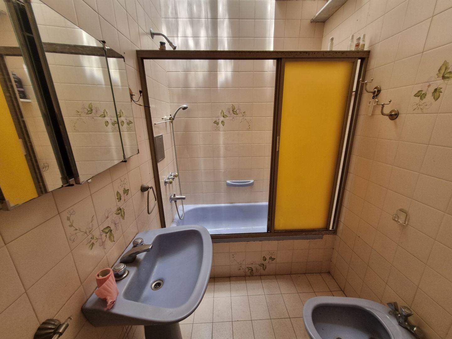 Foto de CASA 4 DORMITORIOS EXCELENTE UBICACION, imagen 1
