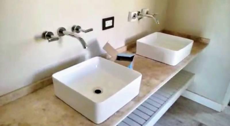 Excelente E Impecable Casa en Lote Interno! 2
