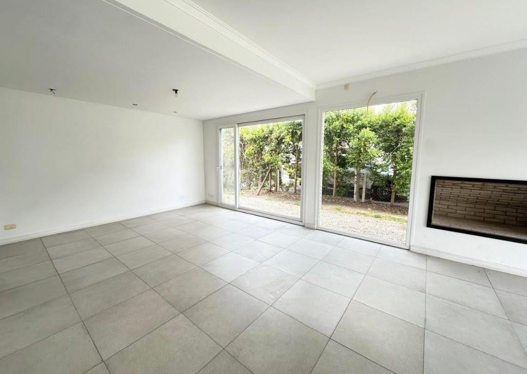Foto de Casa BARRIO LOS SAUCES, imagen 5