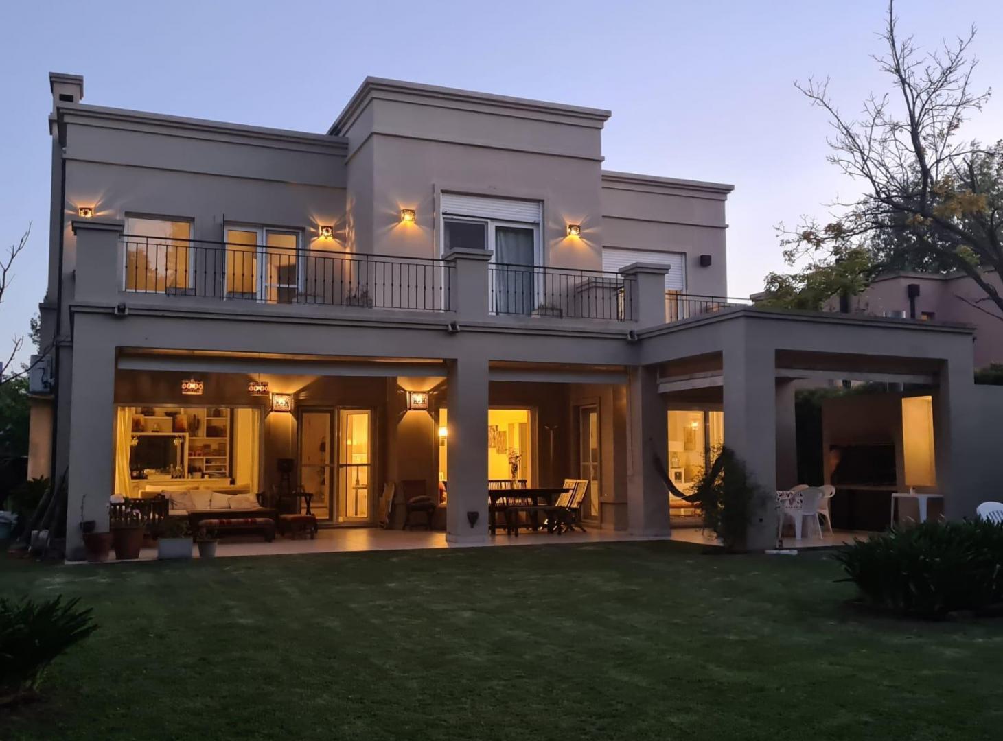 Foto de Casa BARRIO SANTA BARBARA, imagen 1