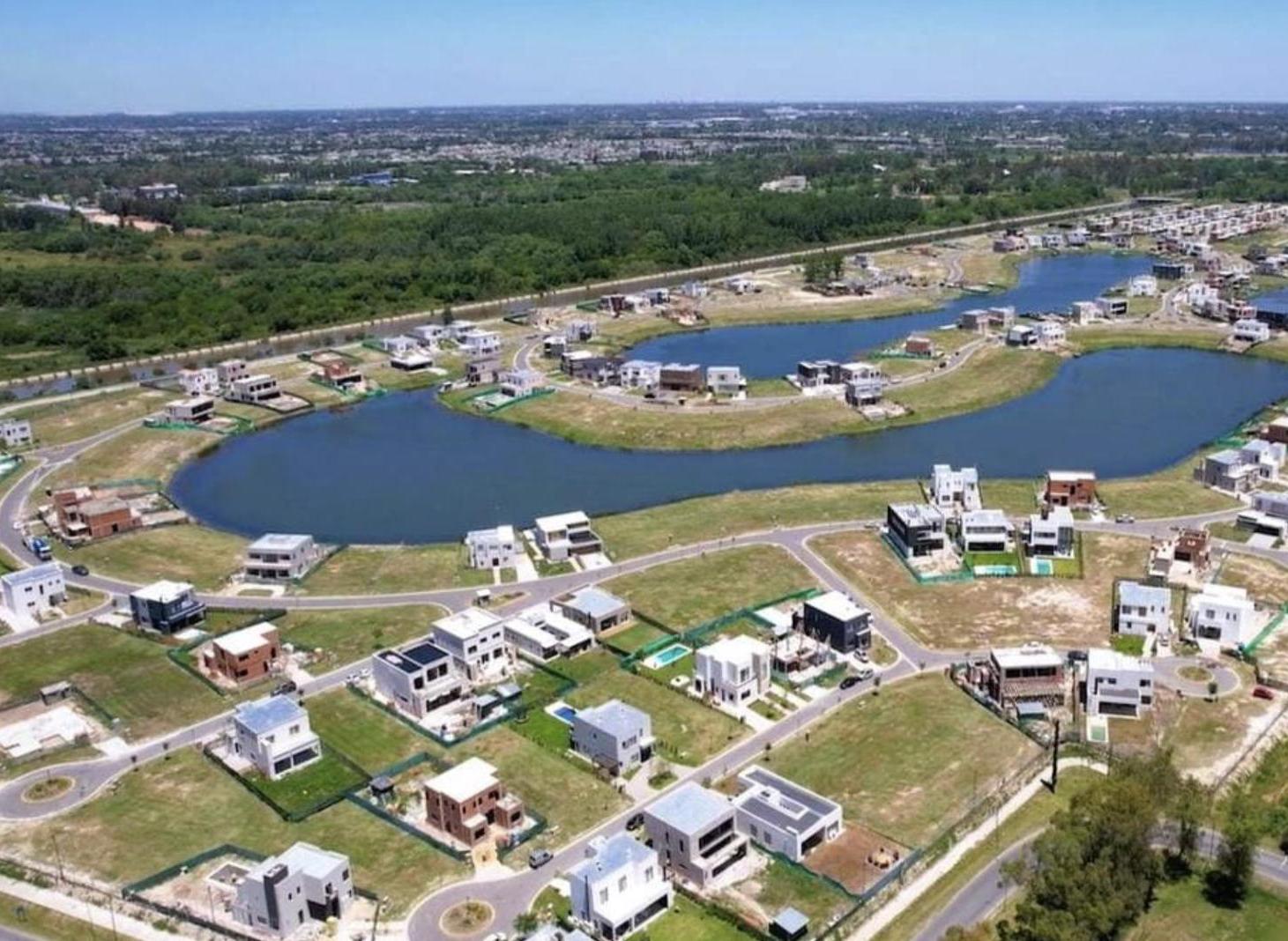 Terreno en Santa Ana