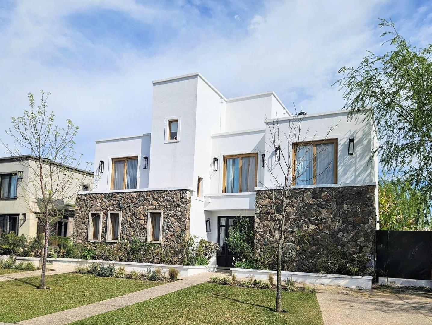 Foto de Casa BARRIO CARPINCHOS, imagen 1
