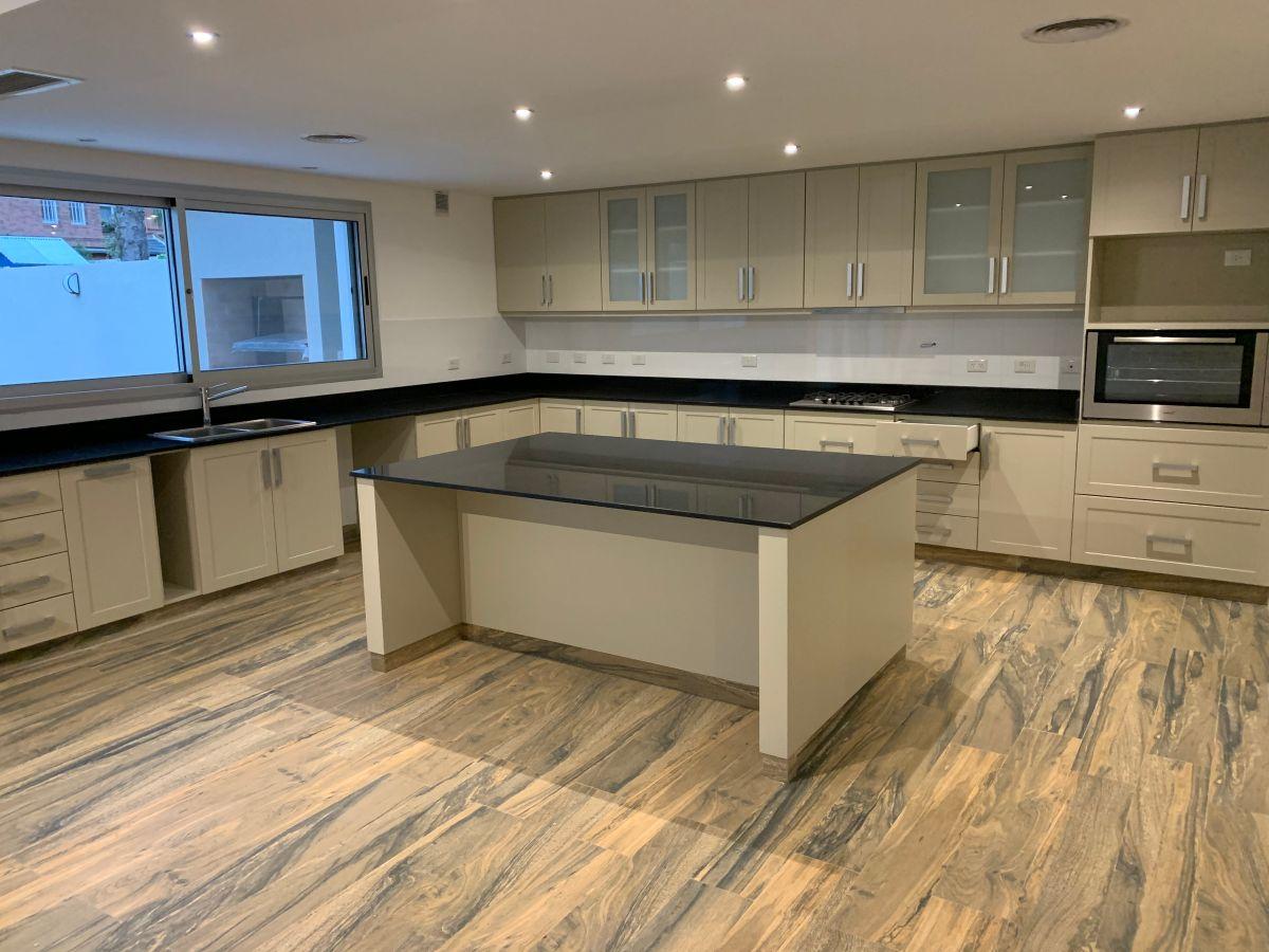 Foto de Casa 5 Ambientes en Alquiler en Martinez, imagen 3