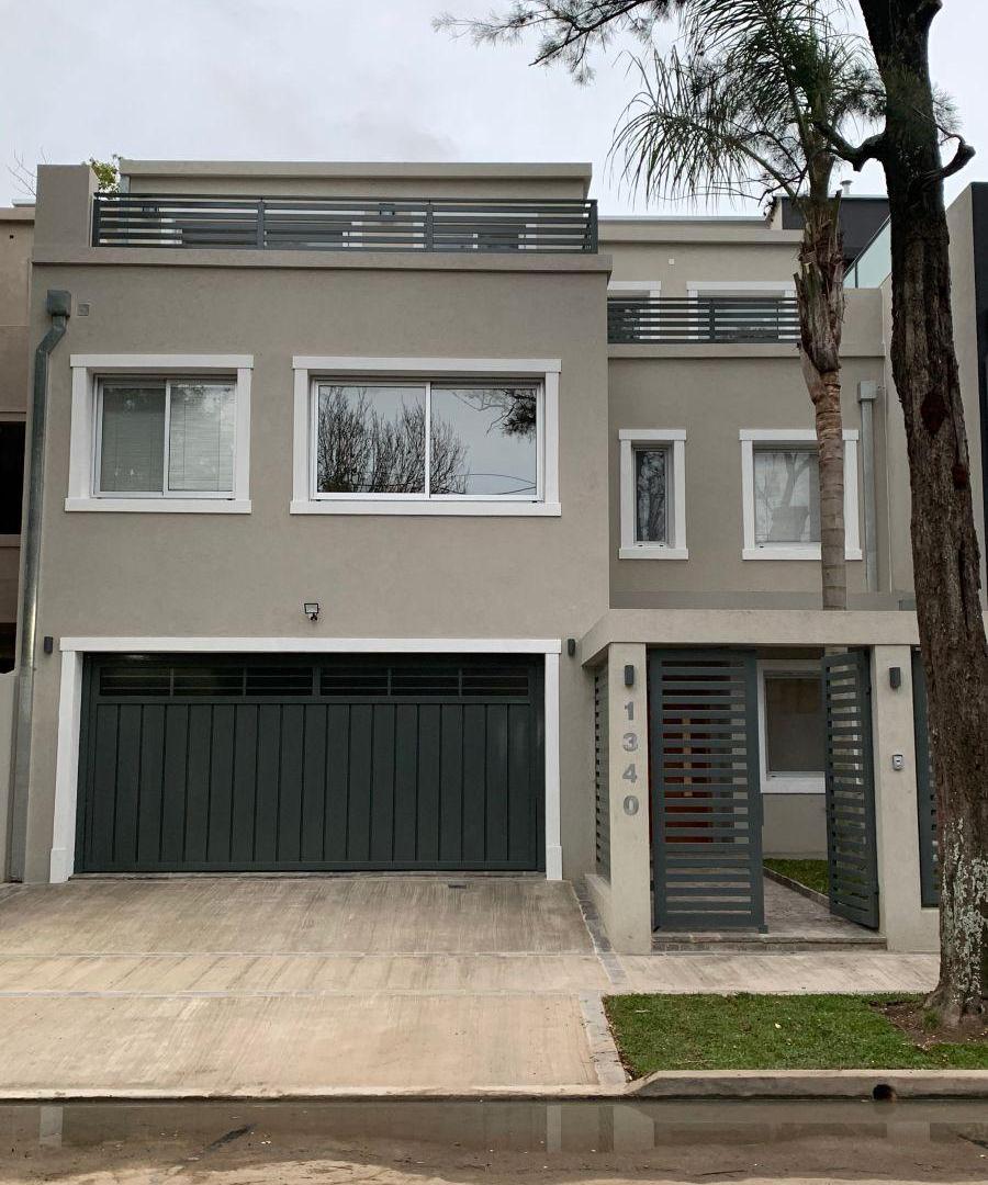 Casa 5 Ambientes en Alquiler en Martinez