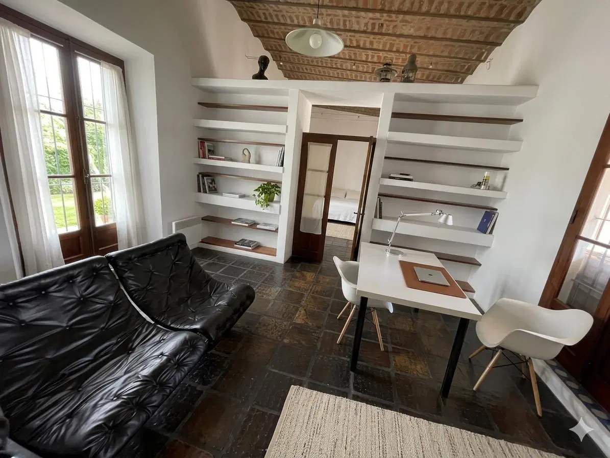 Casa 5 Ambientes en Venta y Alquiler– Centro de San Isidro 3
