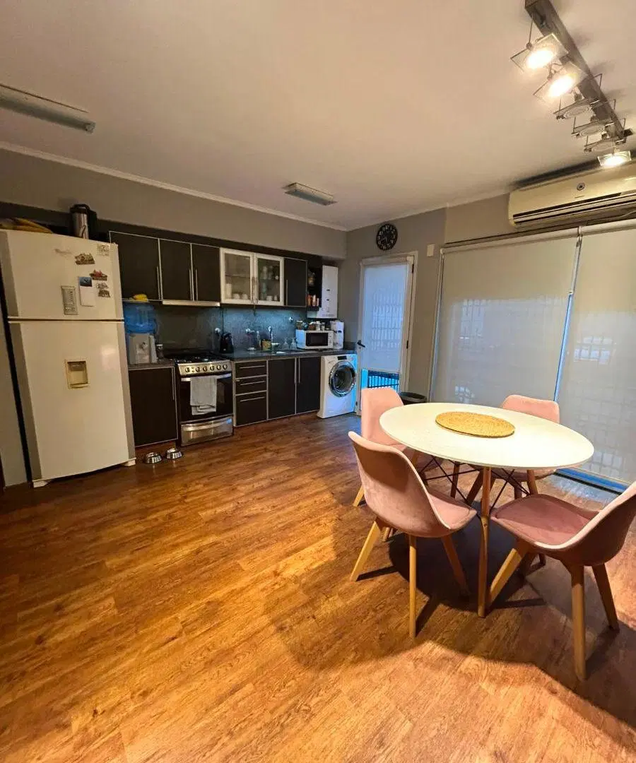 Departamento 3 ambientes en venta en San Isidro 1