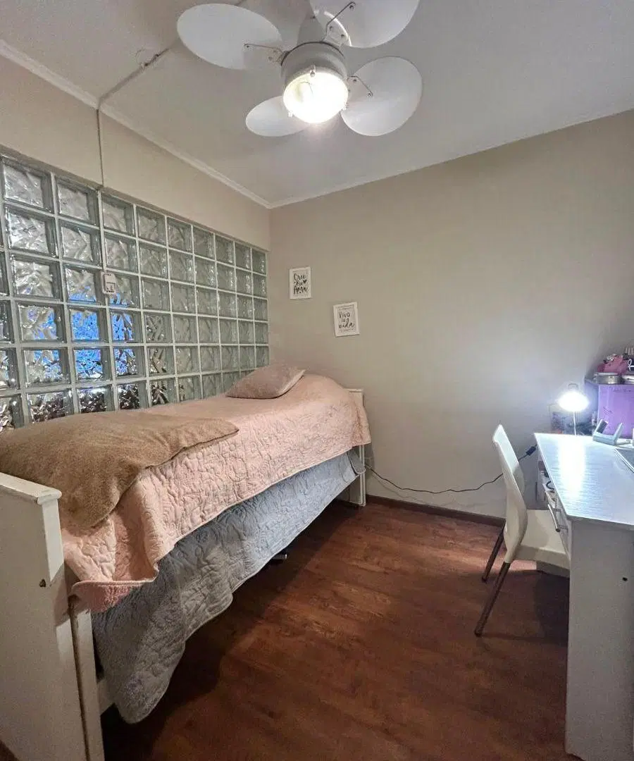 Departamento 3 ambientes en venta en San Isidro 3