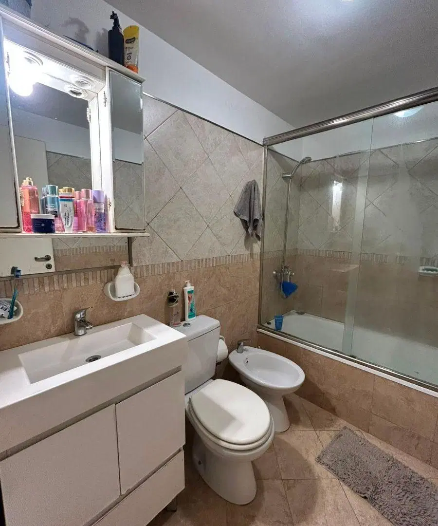 Departamento 3 ambientes en venta en San Isidro 5