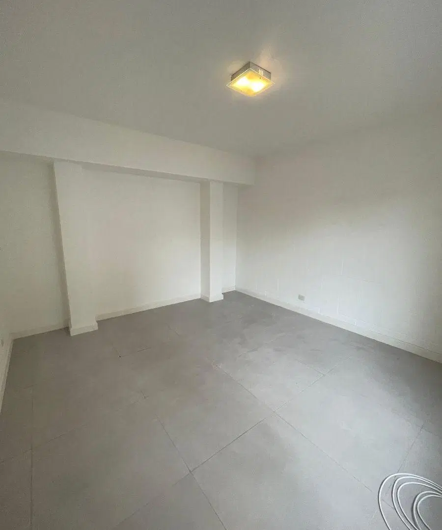 CASA EN ALQUILER EN ACASSUSO 4