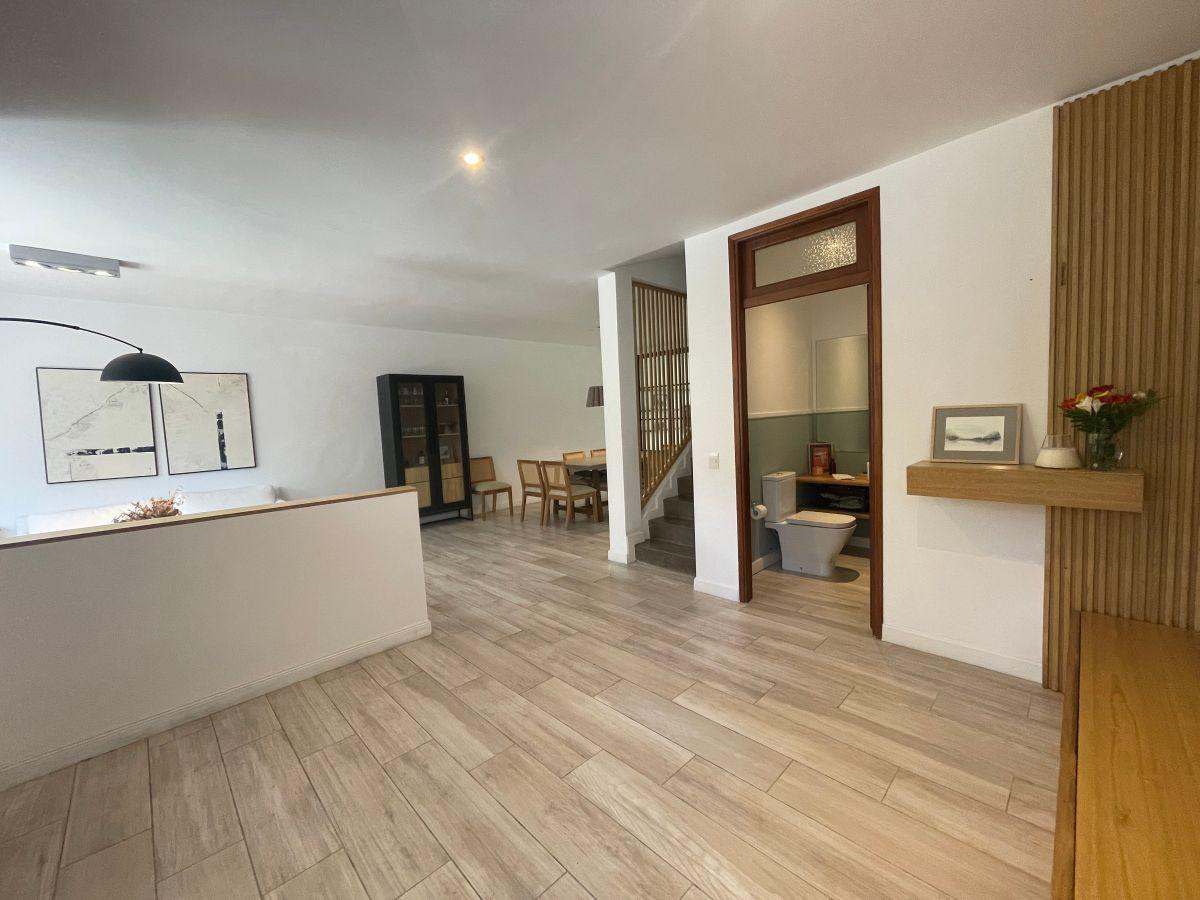 Foto de CASA 4 AMBIENTES EN VENTA EN MARTÍNEZ, imagen 3