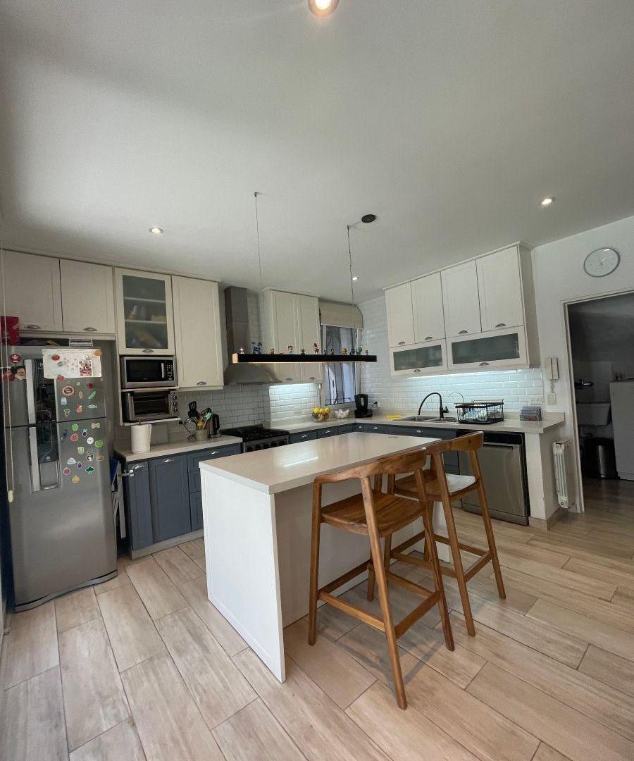 Foto de CASA 4 AMBIENTES EN VENTA EN MARTÍNEZ, imagen 4