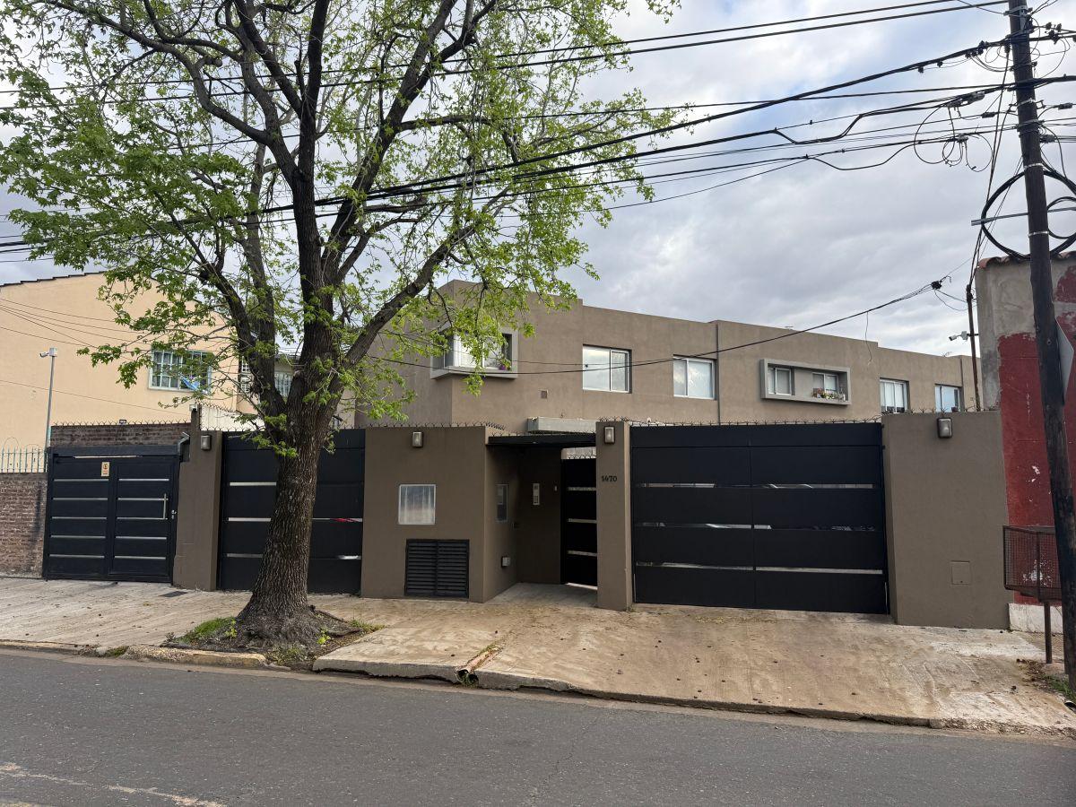 Foto de CASA EN VENTA EN MARTÍNEZ - BARRIO CERRADO, imagen 1