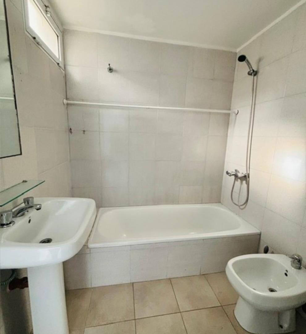 Foto de ALQUILER CON EXPENSAS ABL Y AYSA INCLUIDO, imagen 4