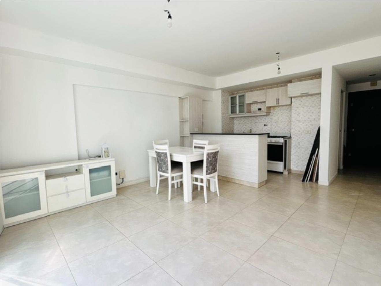 Foto de DEPARTAMENTO 2 AMBIENTES - ALMAGRO, CAPITAL FEDERAL, imagen 3