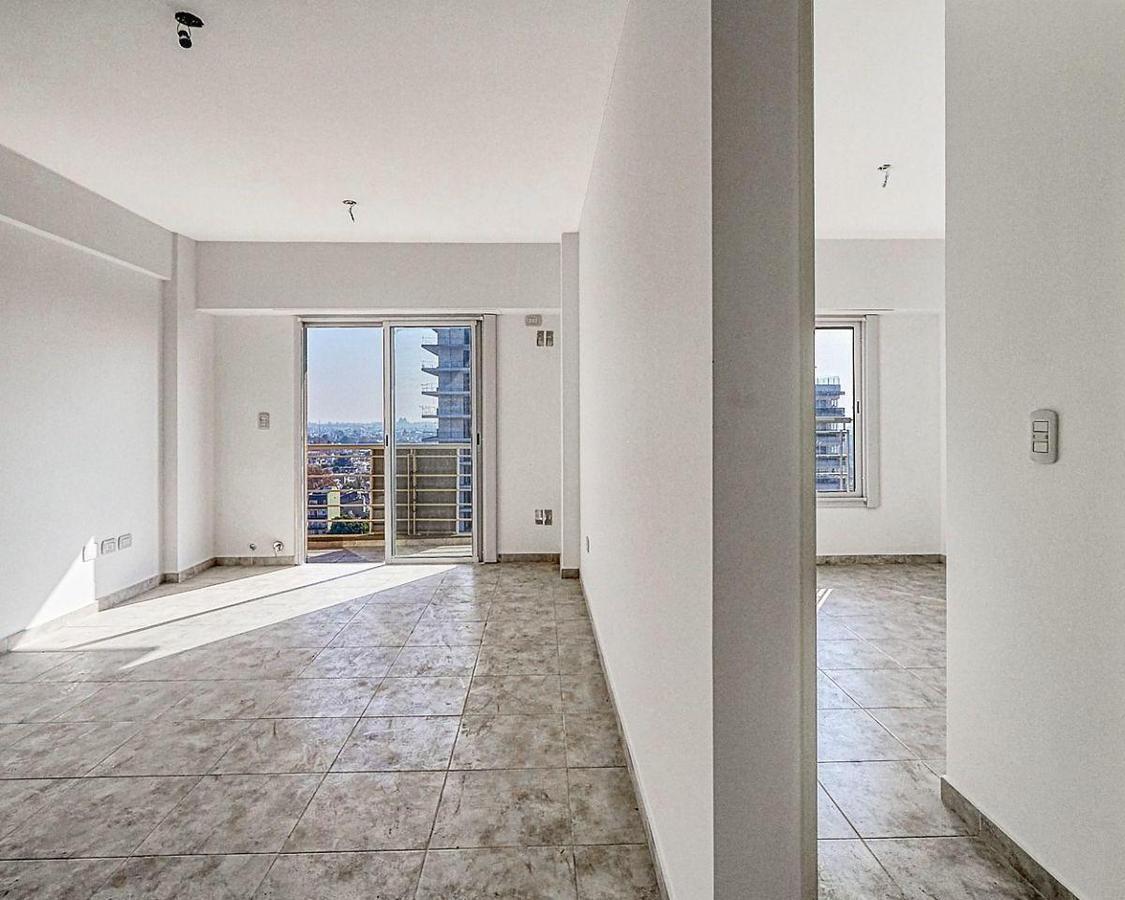 Foto de Venta departamento 3 Ambientes con balcón Caseros Clamaco, imagen 2