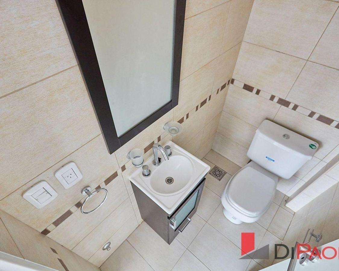 En Venta Monoambiente Frente con Balcón en Morón - Clamaco Sa 5