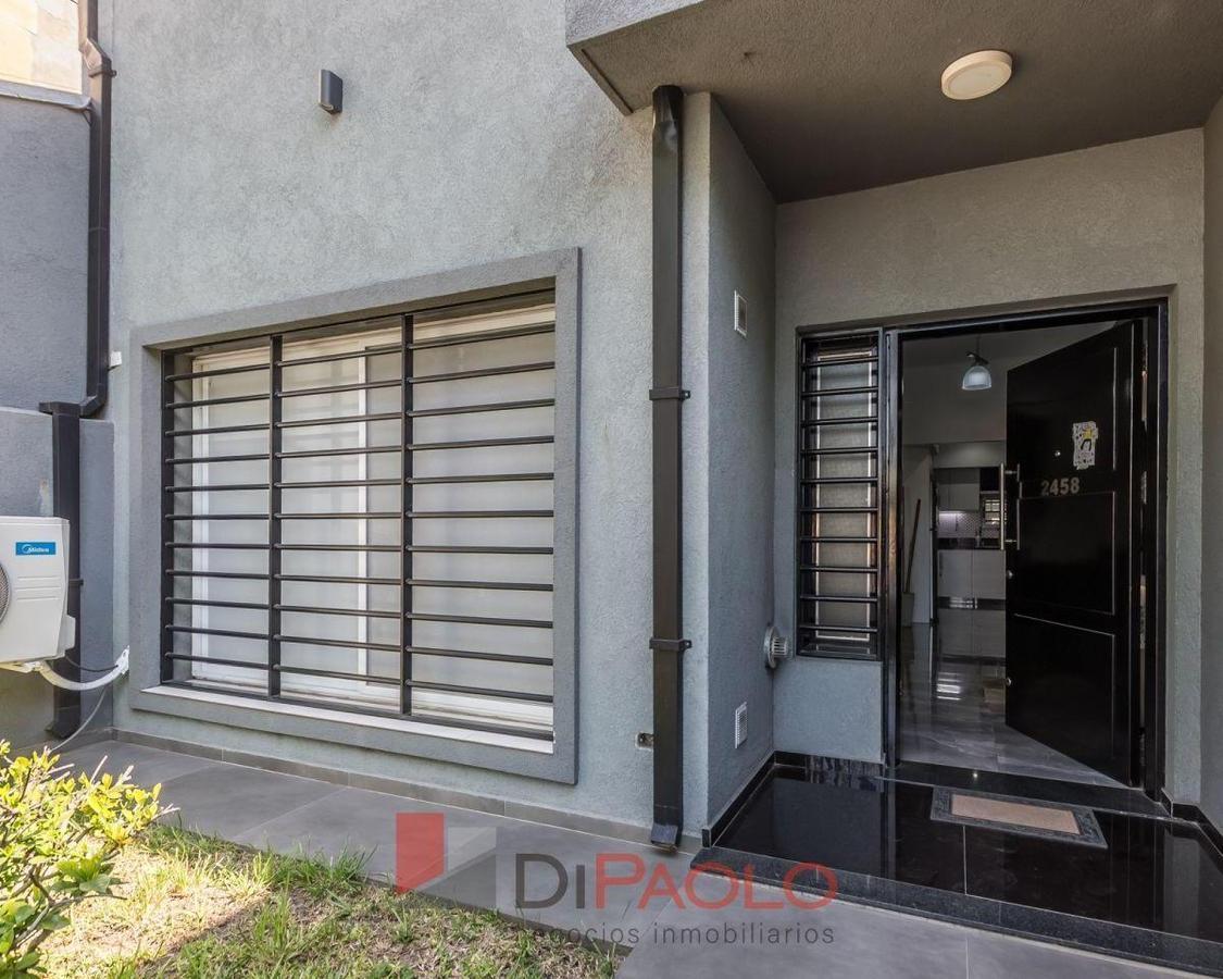 VENTA · CASA EN SAN MARTÍN · PARQUE · PISCINA