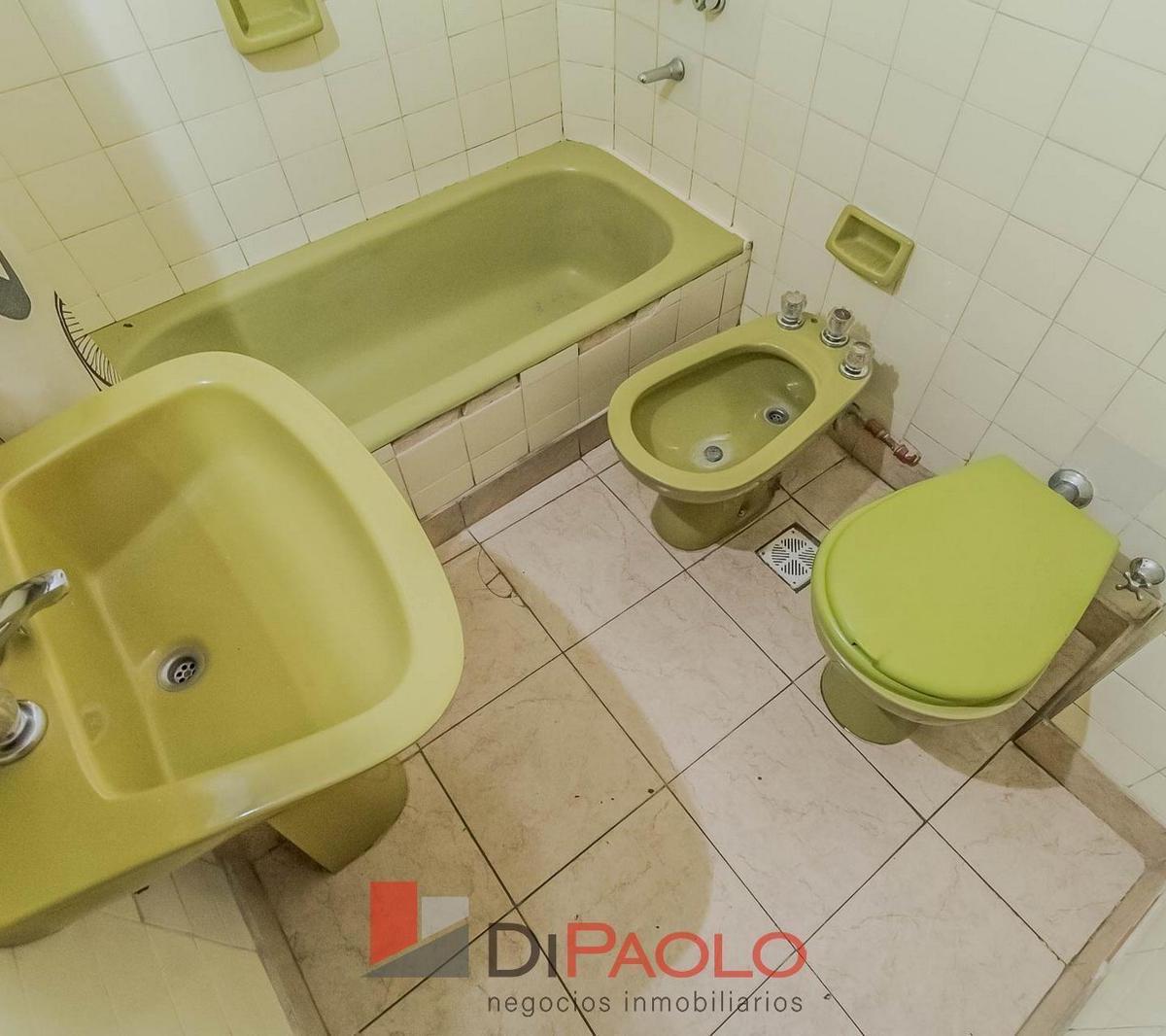 Venta de Departamento 2 Ambientes con Cochera en San Martin Centro 5
