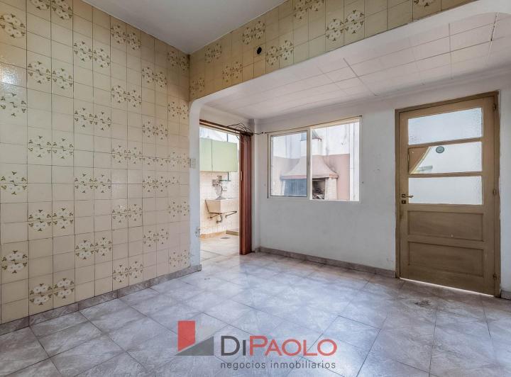 Venta Casa 7 ambientes en Villa Lynch 2