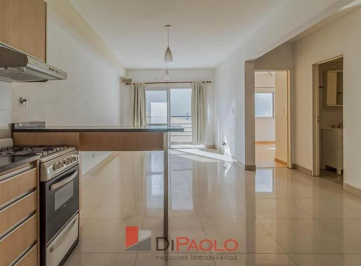 Alquiler Departamento 2 ambientes con Cochera en Martín Coronado 2