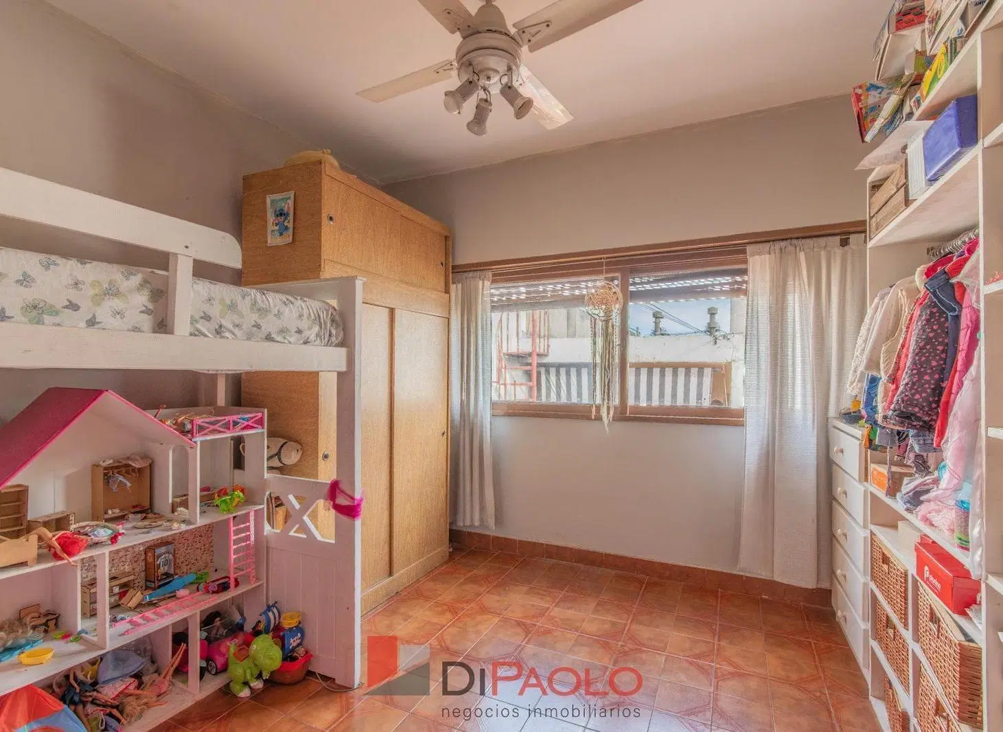 Venta PH 4 ambientes con terraza en Caseros 1