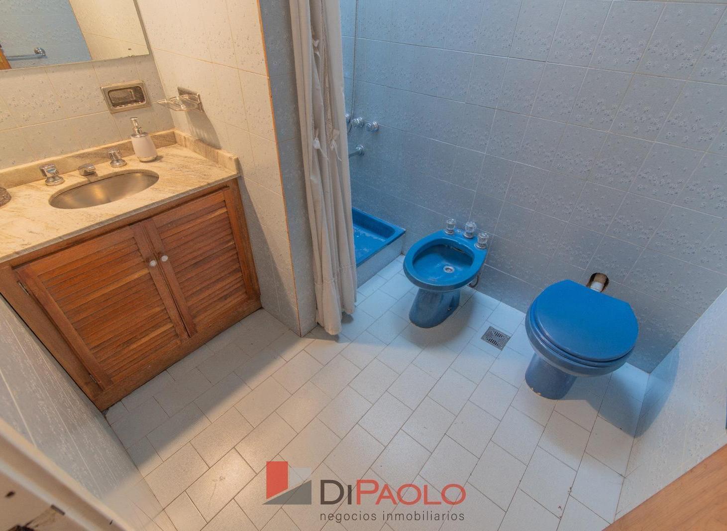 Venta PH 4 ambientes con terraza en Caseros