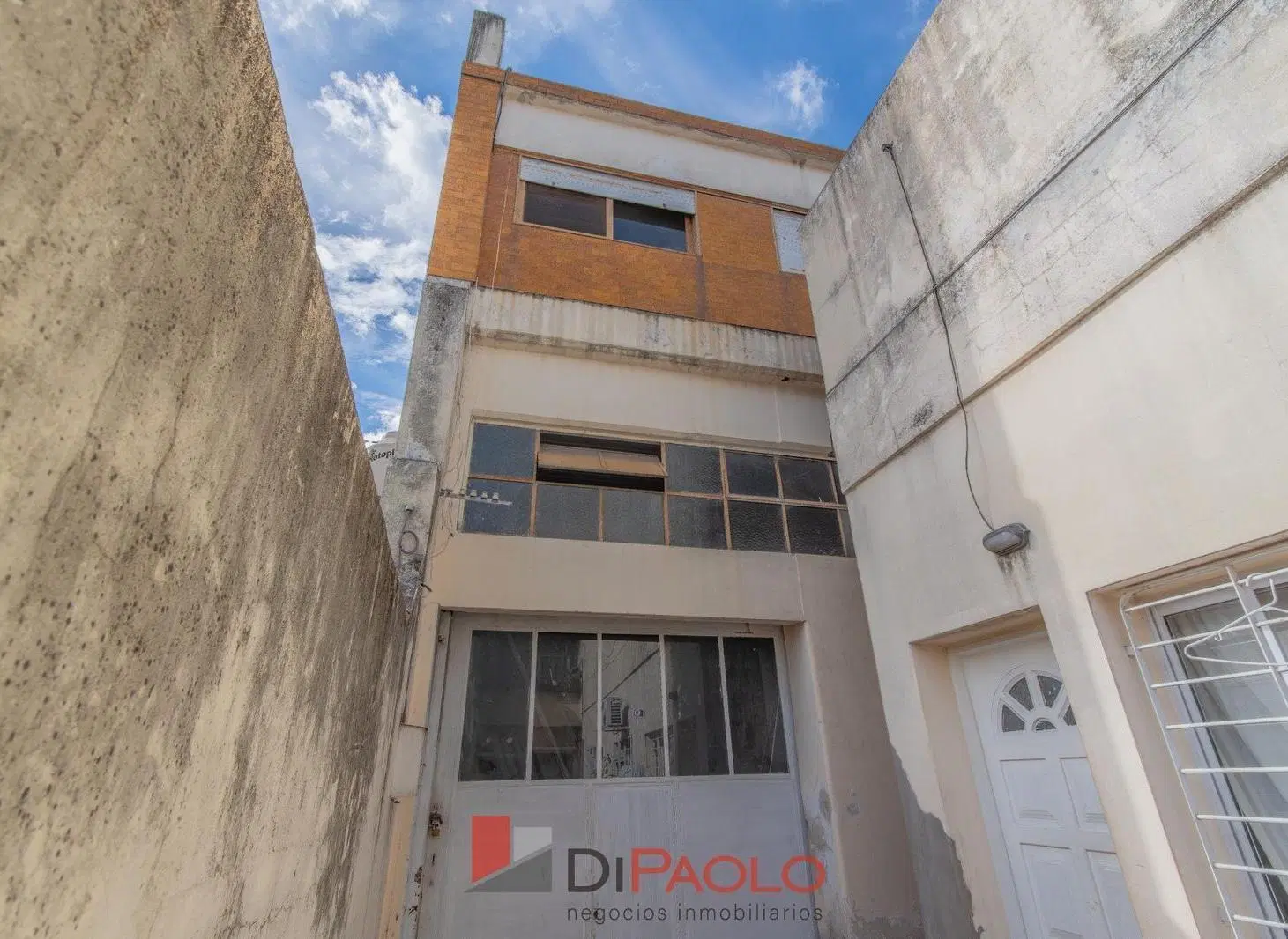 Venta PH 4 ambientes con terraza en Caseros 5