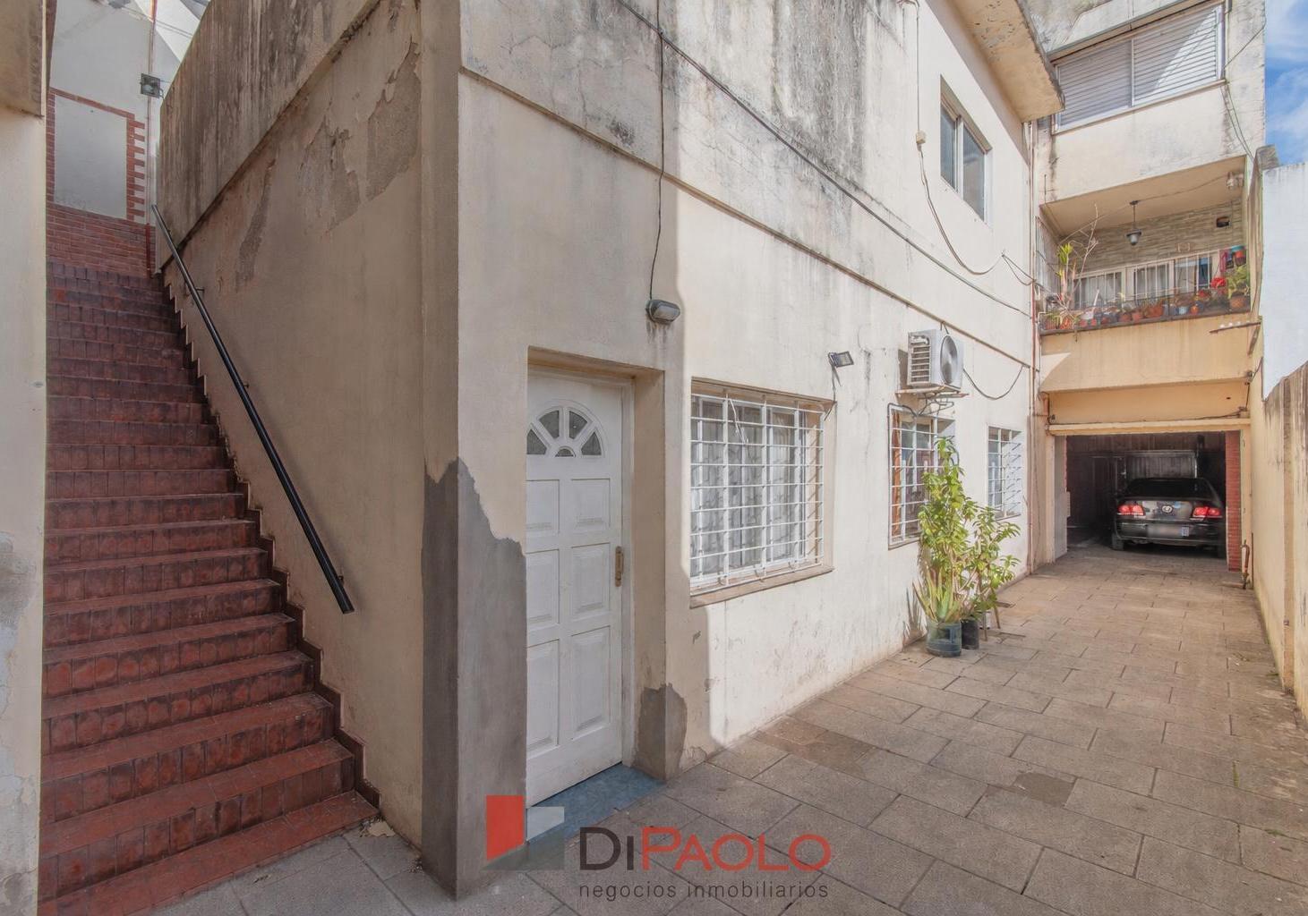 Venta PH 4 ambientes con terraza en Caseros