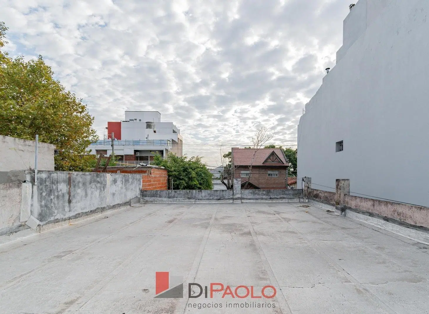 VENTA PH 3 AMB EN CASEROS FRENTE GARAGE TERRAZA PATIO 4