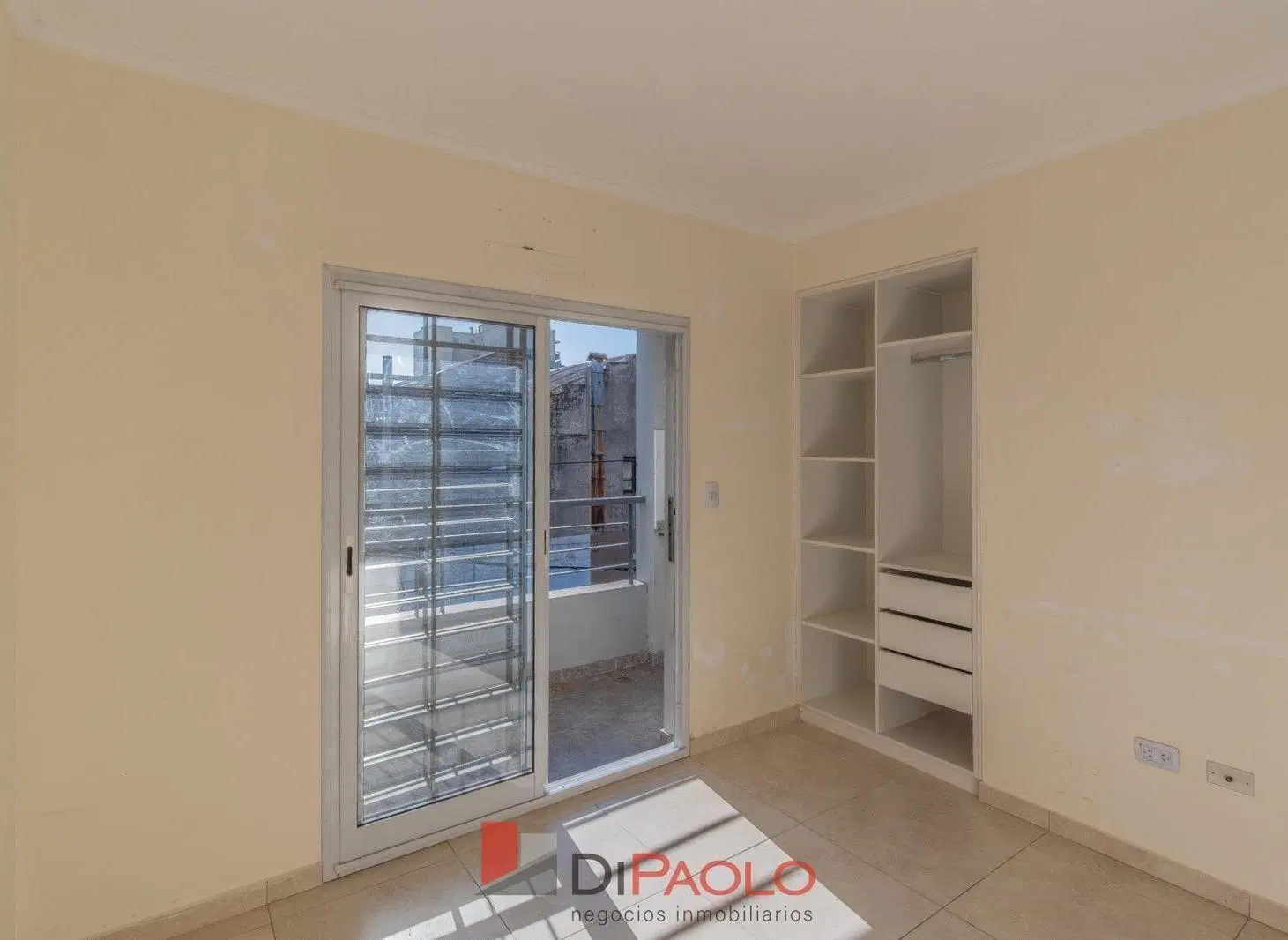Venta departamento 2 ambientes en Santos Lugares 3