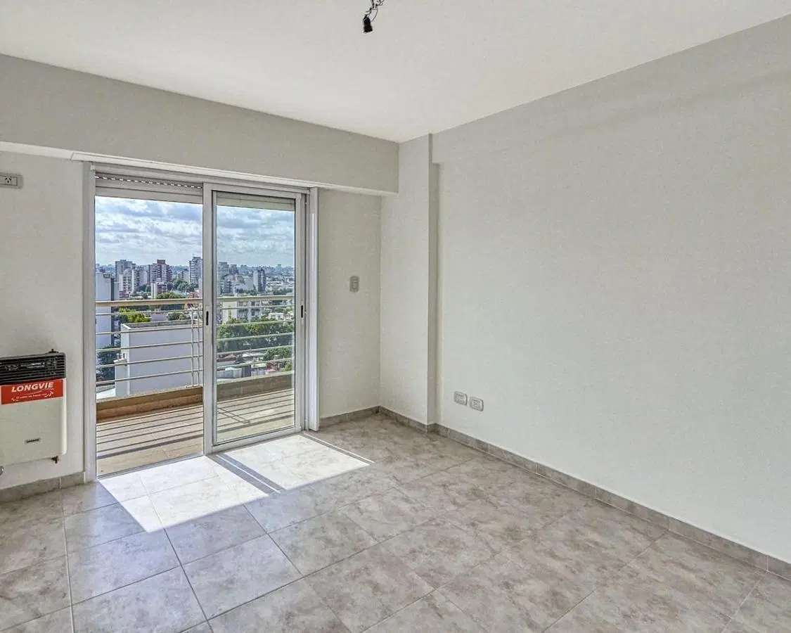 Venta departamento 3 Ambientes con balcón Caseros Clamaco 4