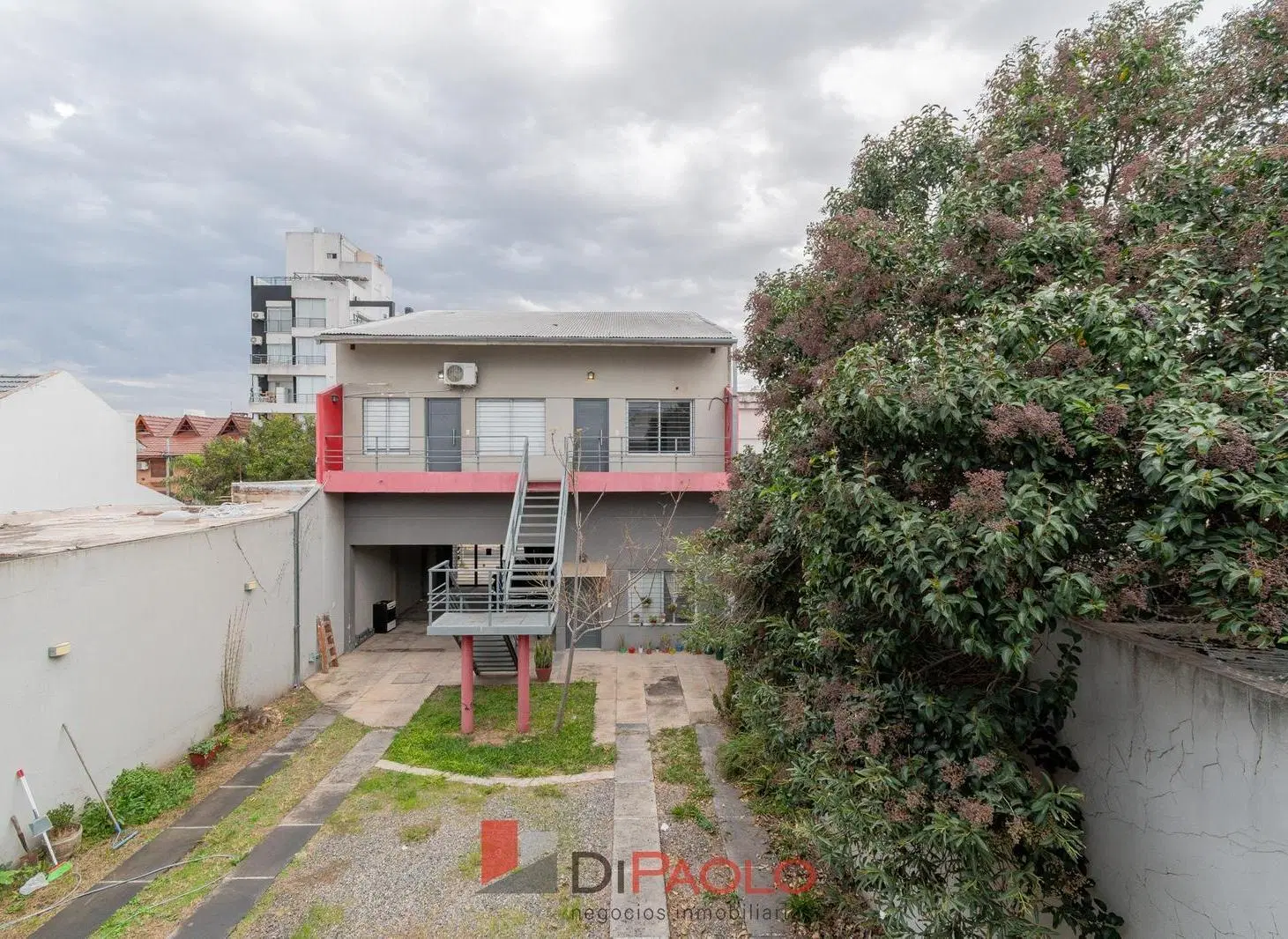 Venta departamento duplex 2 ambientes con cochera en Villa Bosch 4