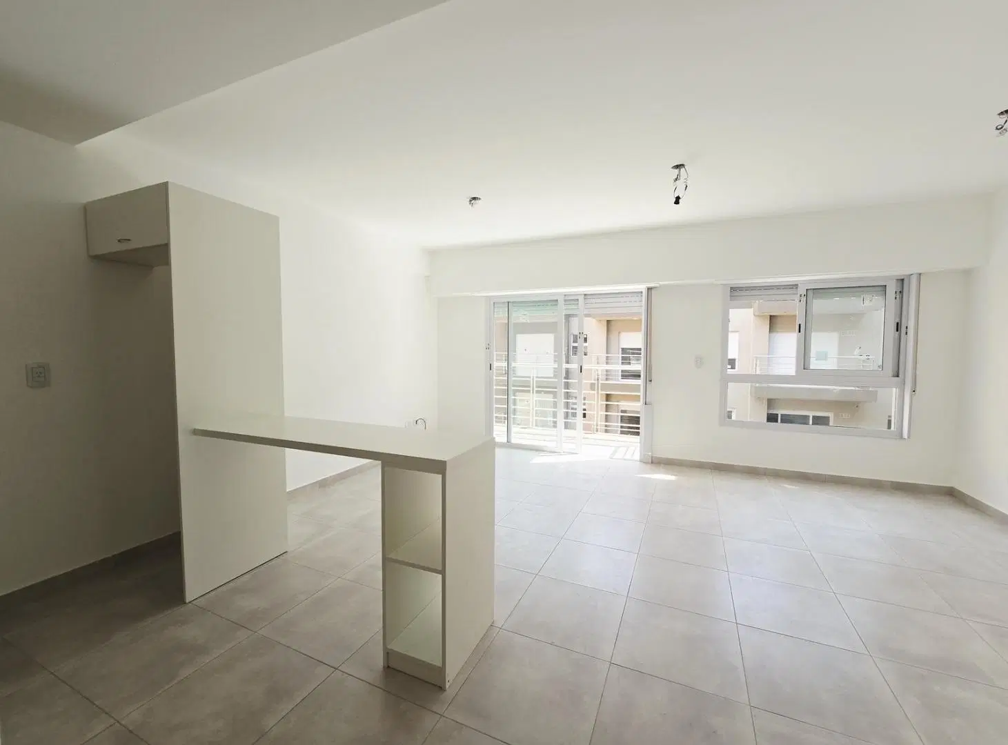 Alquiler Departamento Monoambiente a Estrenar en Martin Coronado 4