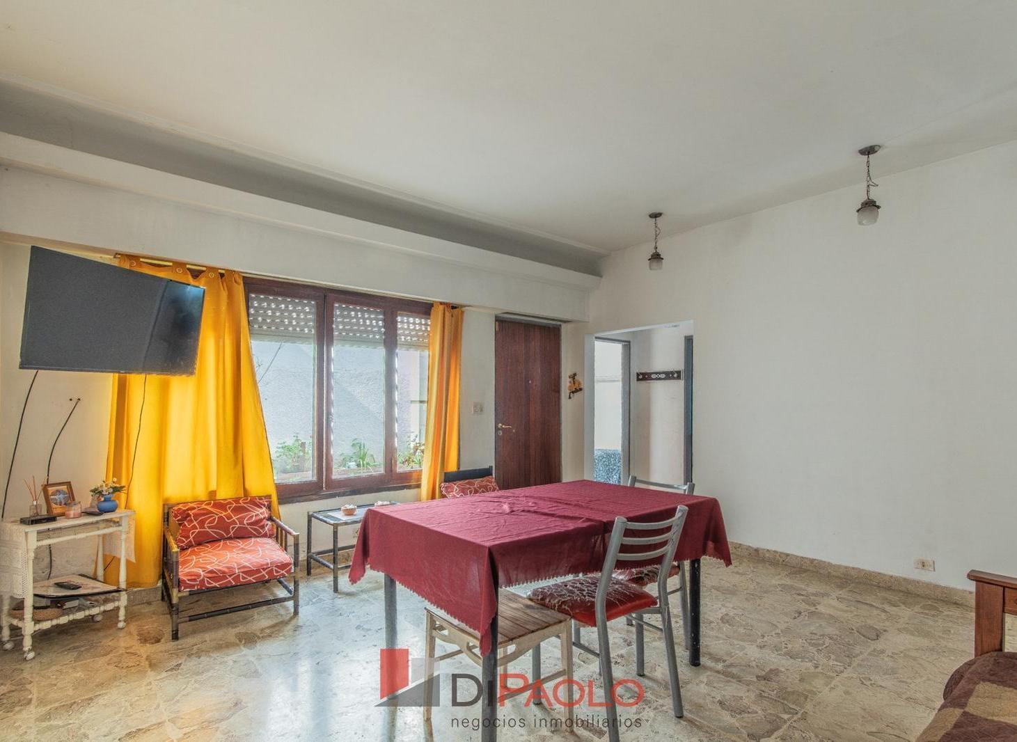 Venta PH 4 ambientes con quincho y parrilla en V.Libertad