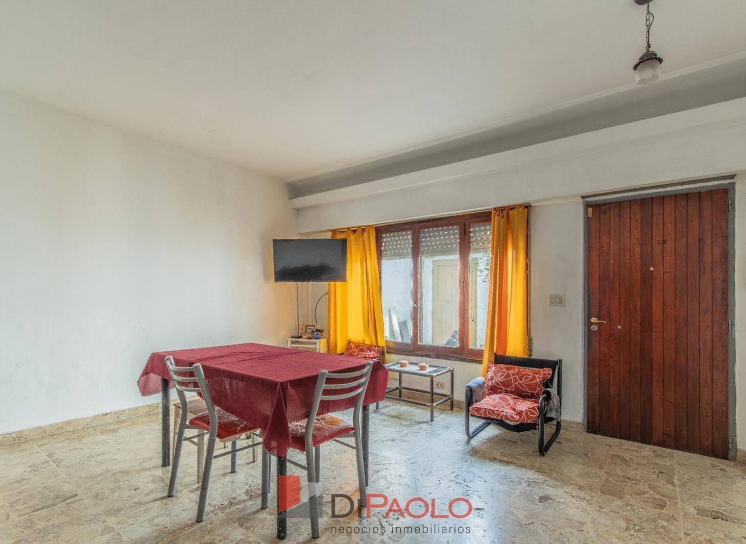 Foto de Venta PH 4 ambientes con quincho y parrilla en V.Libertad, imagen 1