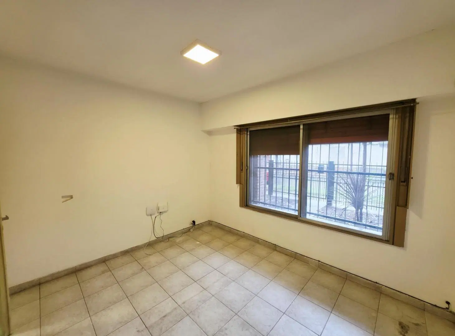 Alquiler Casa 3 ambientes en Villa Ballester con patio y cochera 4