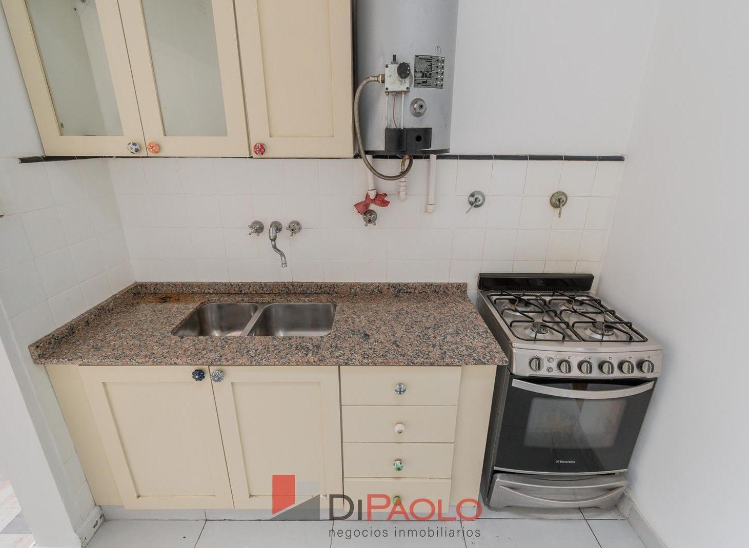 Alquiler departamento 2 ambientes con balcon en Saenz Peña